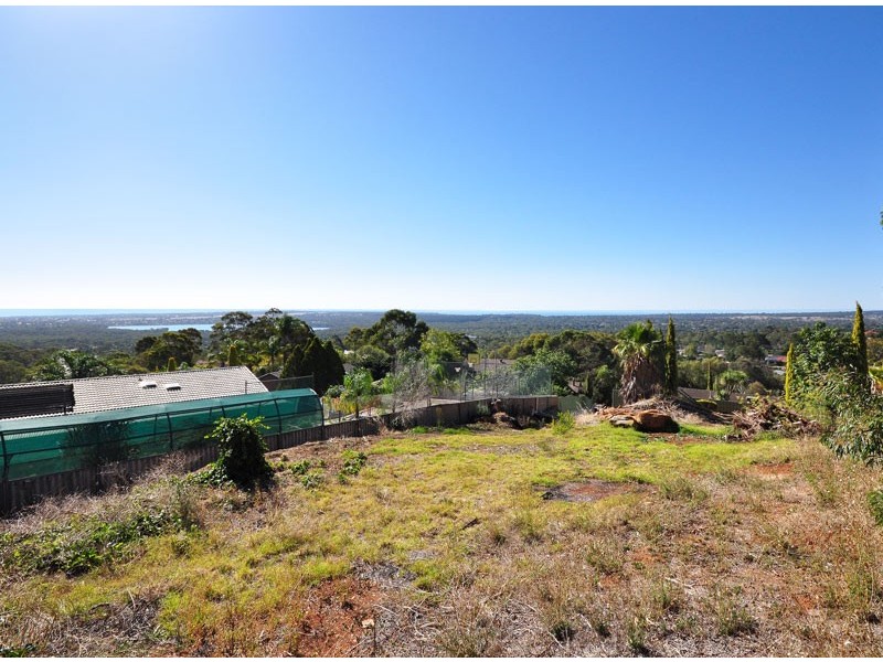 8A Redbank Close, Happy Valley SA 5159
