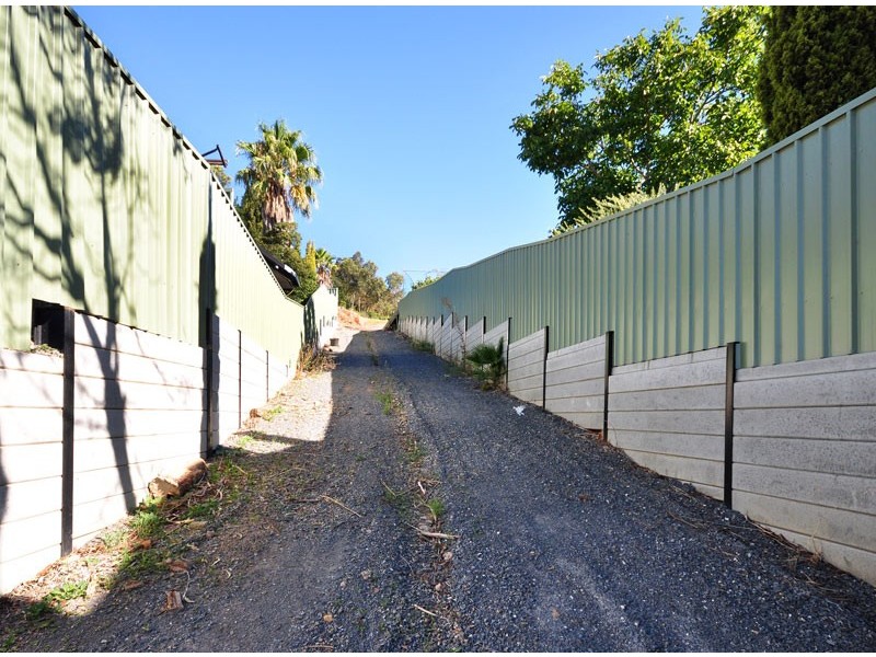 8A Redbank Close, Happy Valley SA 5159