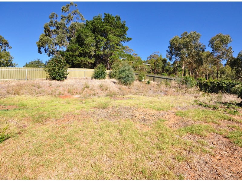 8A Redbank Close, Happy Valley SA 5159