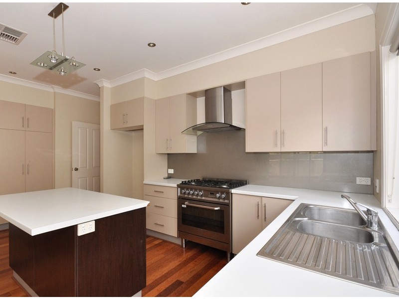 20 Stella Street, Darlington SA 5047