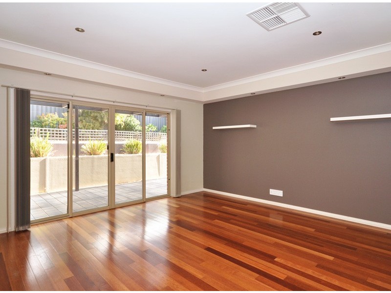 20 Stella Street, Darlington SA 5047