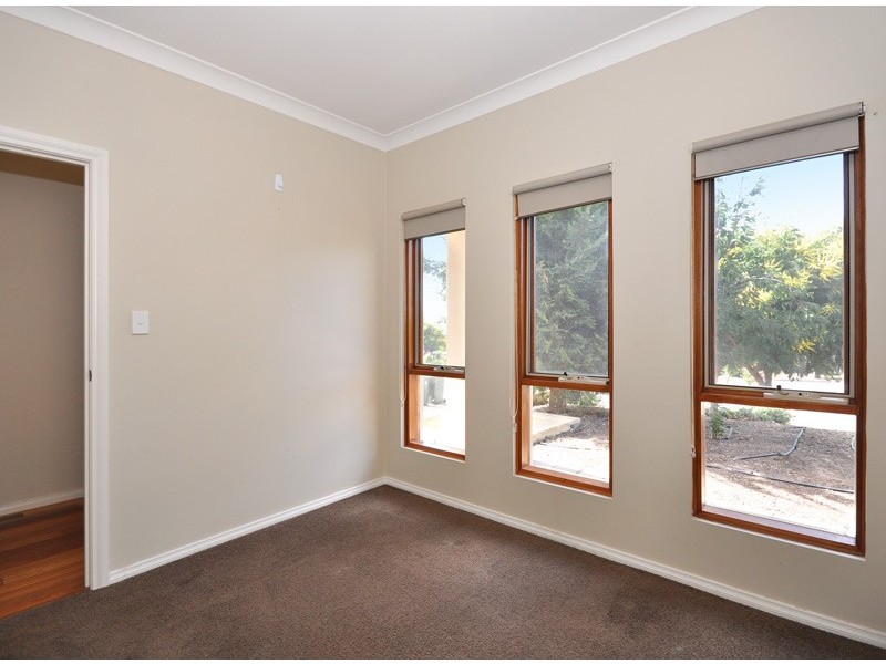 20 Stella Street, Darlington SA 5047