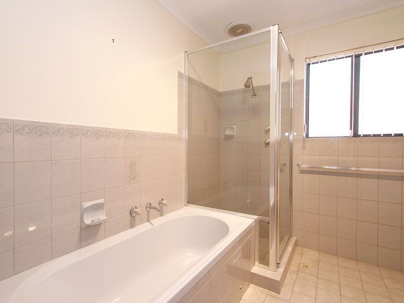 52B Sunnymeade Drive, Aberfoyle Park SA 5159
