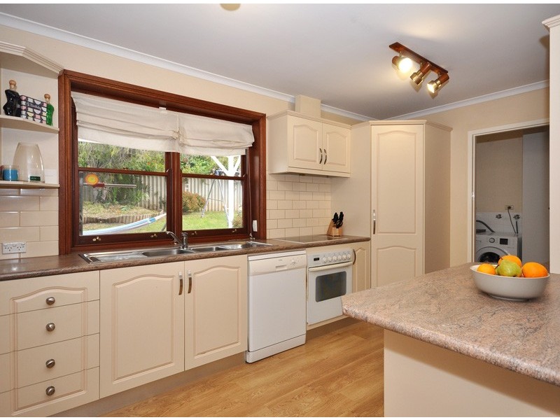 4 Trinidad Way, Happy Valley SA 5159