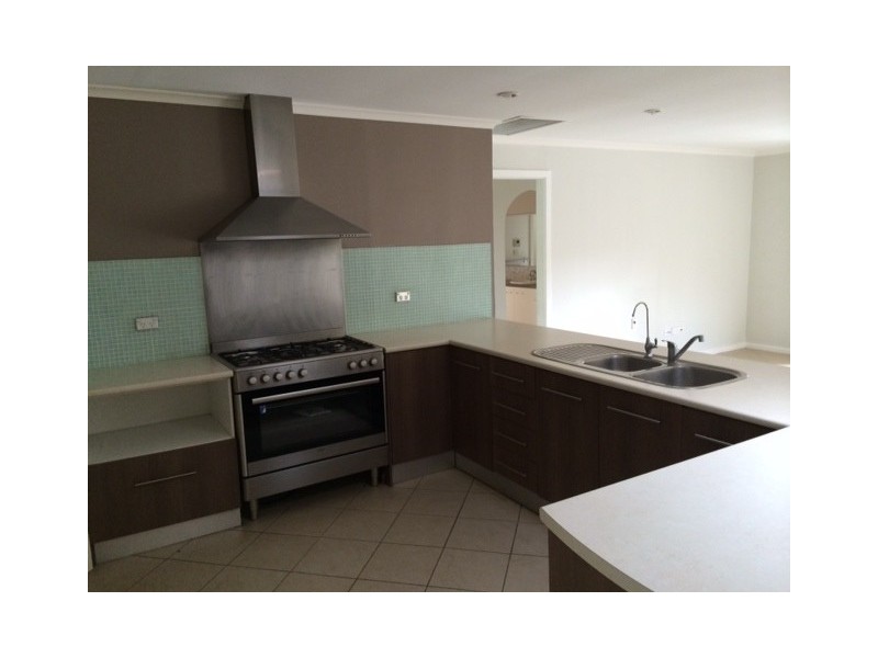 13 Monterey Pine, Aberfoyle Park SA 5159