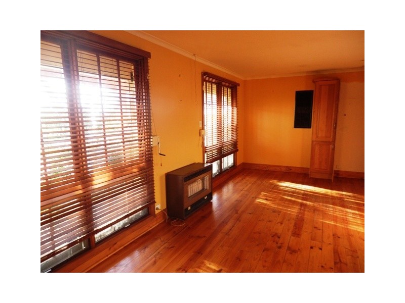 15 Seavista Grove, Christies Beach SA 5165