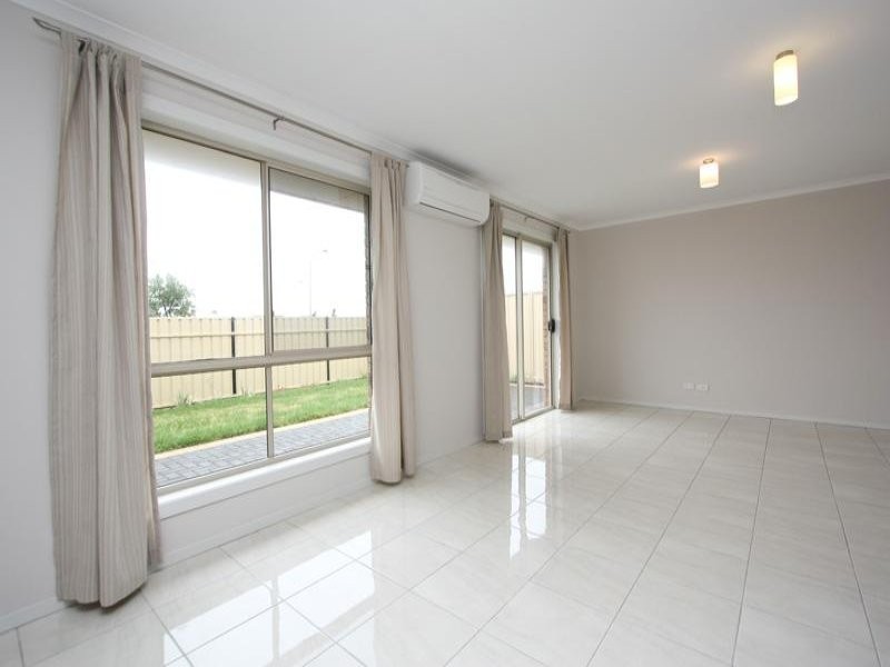 4 Flare Road, Seaford Meadows SA 5169