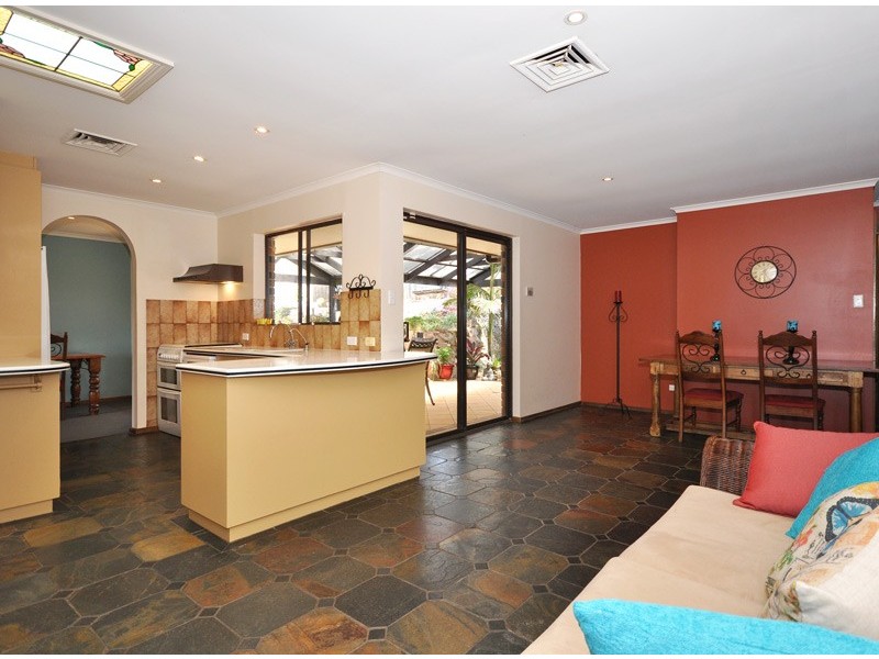 126 Broadmeadow Drive, Flagstaff Hill SA 5159