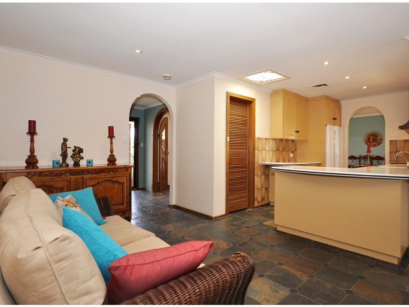 126 Broadmeadow Drive, Flagstaff Hill SA 5159