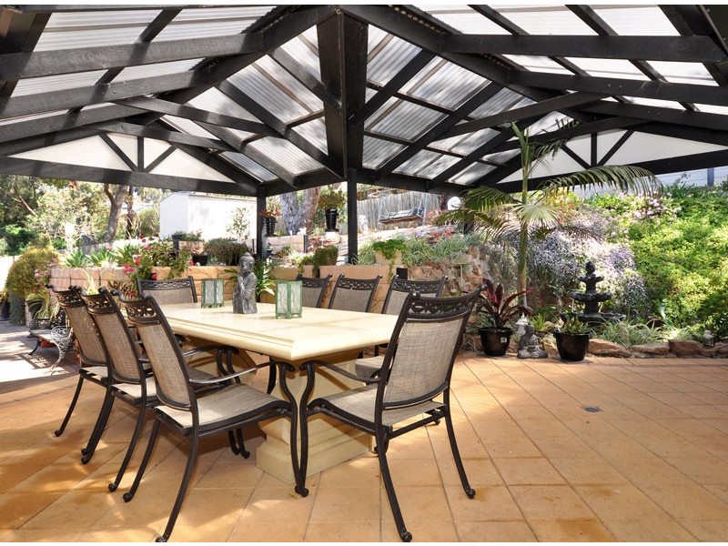 126 Broadmeadow Drive, Flagstaff Hill SA 5159