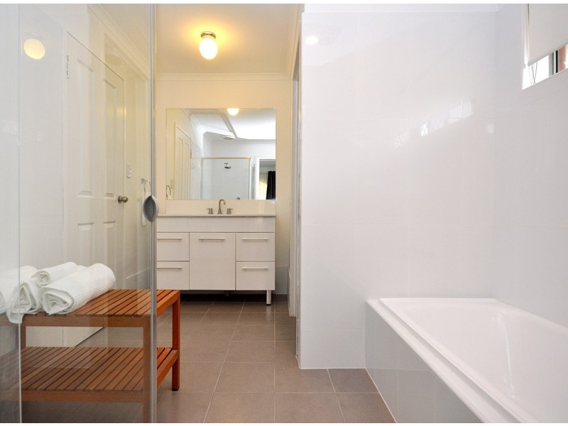 3 Horseshoe Drive, Aberfoyle Park SA 5159