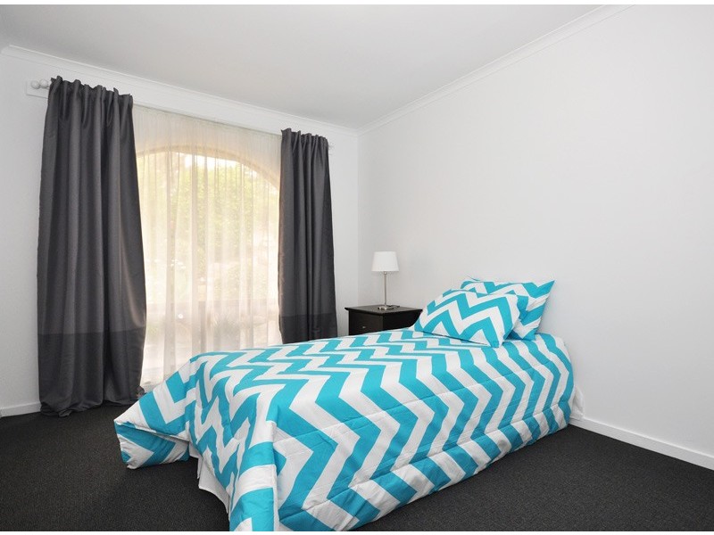 3 Horseshoe Drive, Aberfoyle Park SA 5159