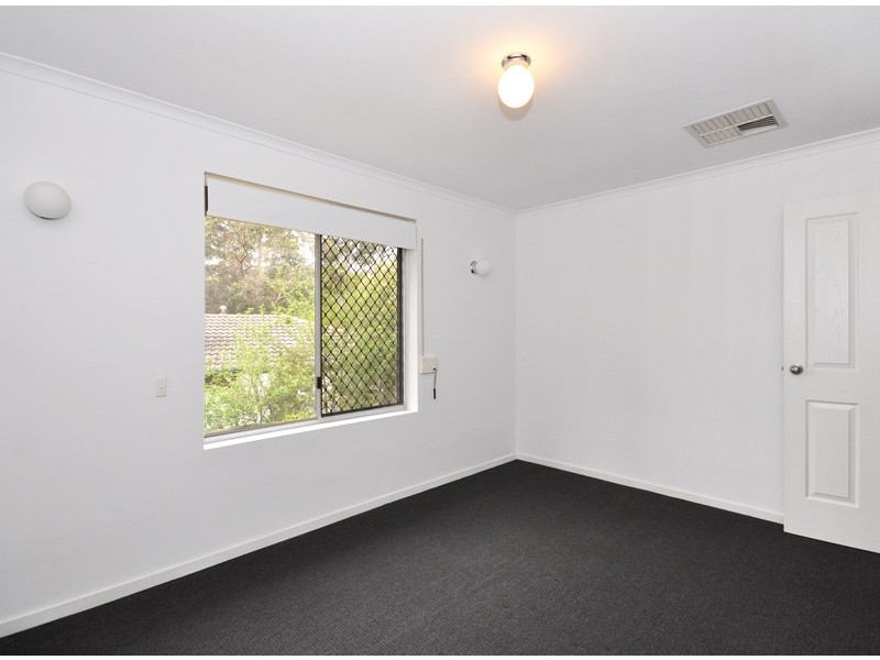 3 Horseshoe Drive, Aberfoyle Park SA 5159