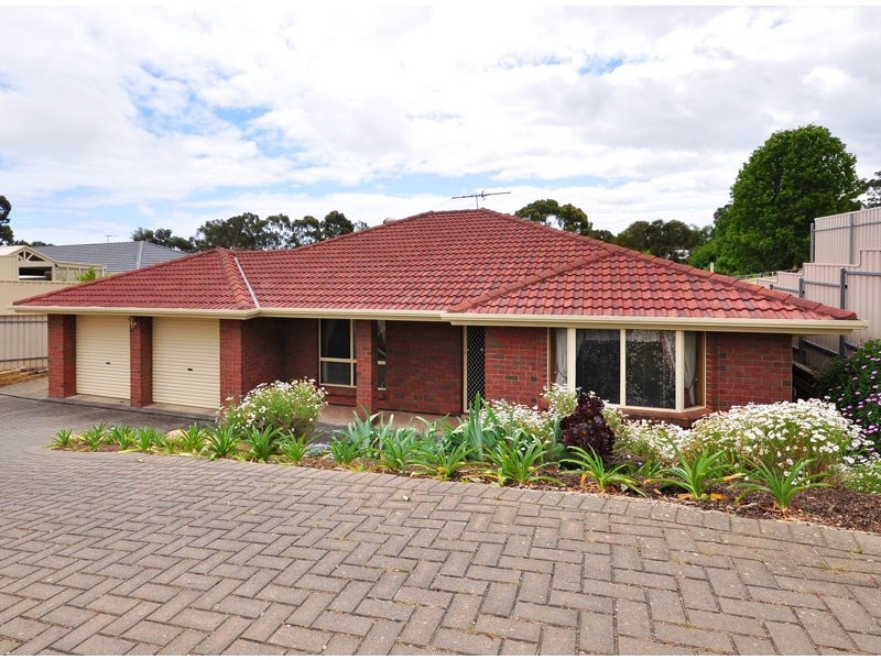4 Doley Place, Happy Valley SA 5159