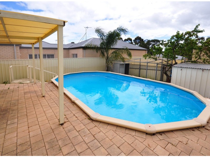 4 Doley Place, Happy Valley SA 5159