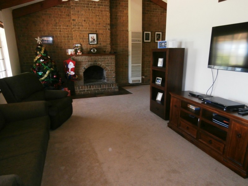 6 Nicolle Court, Happy Valley SA 5159