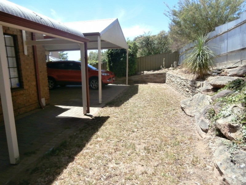 6 Nicolle Court, Happy Valley SA 5159