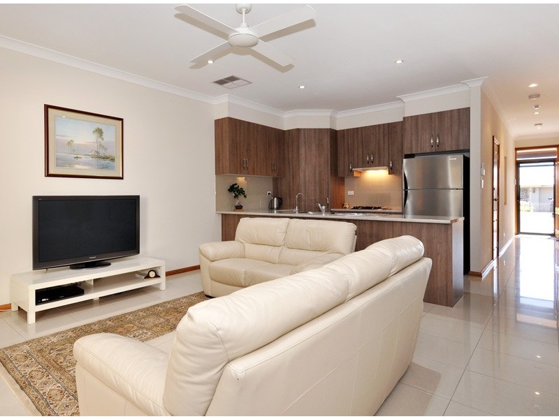 7 Glamis Avenue, Seacombe Gardens SA 5047