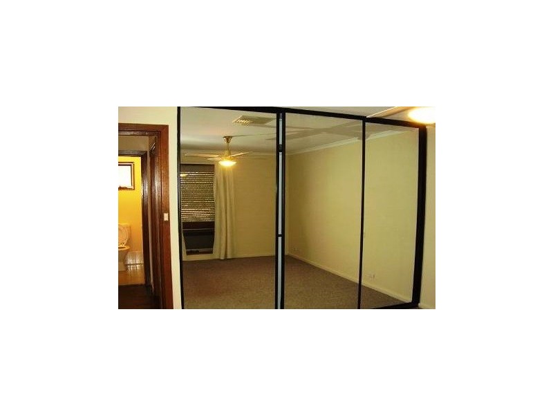 4 Swifte Court, Aberfoyle Park SA 5159