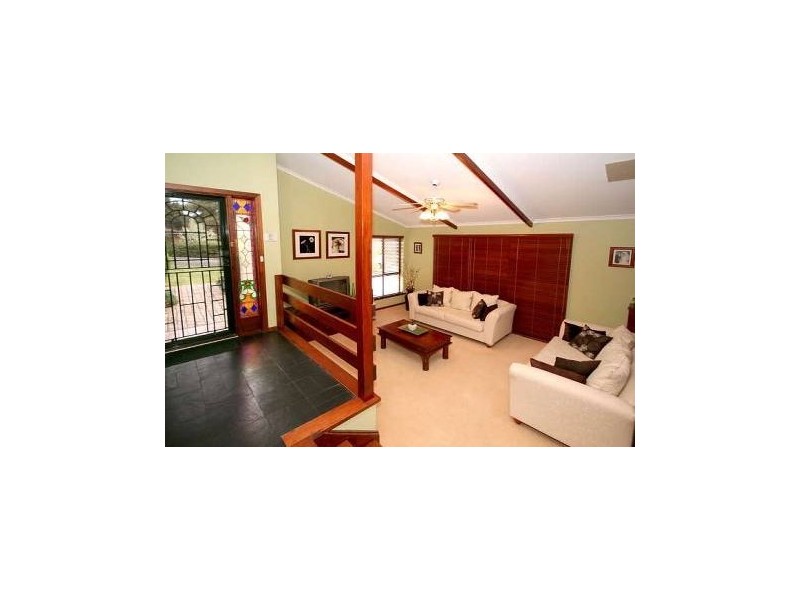 9 Narina Way, Aberfoyle Park SA 5159