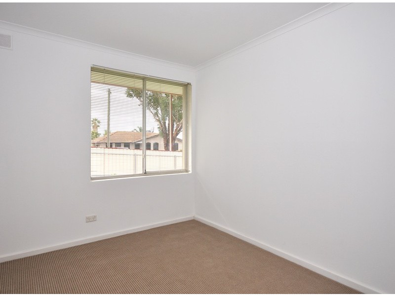 12 Quentin Street, Morphett Vale SA 5162