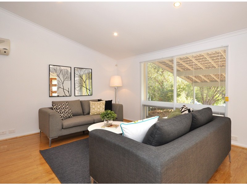 6 Meadowvale Road, Coromandel Valley SA 5051