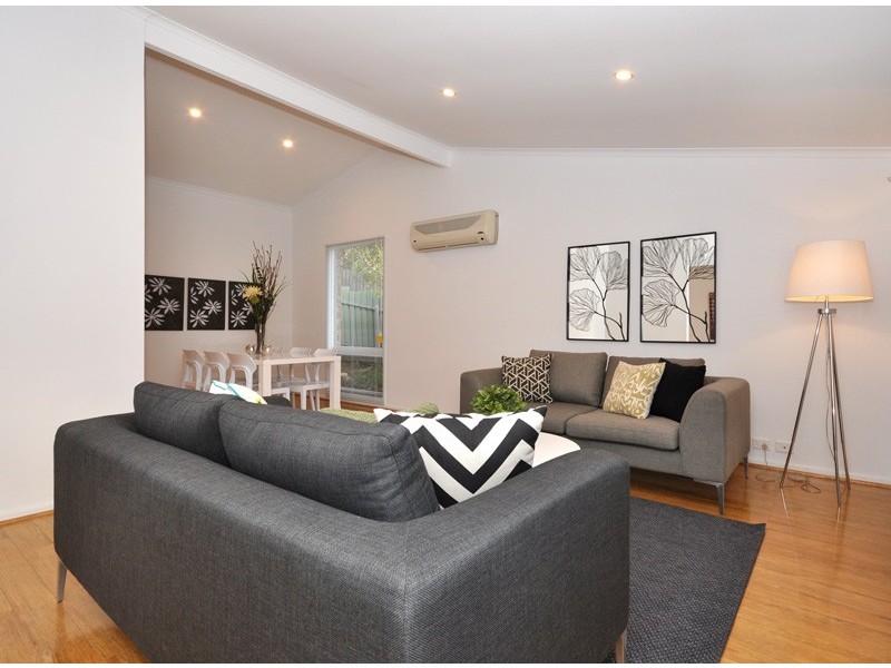 6 Meadowvale Road, Coromandel Valley SA 5051