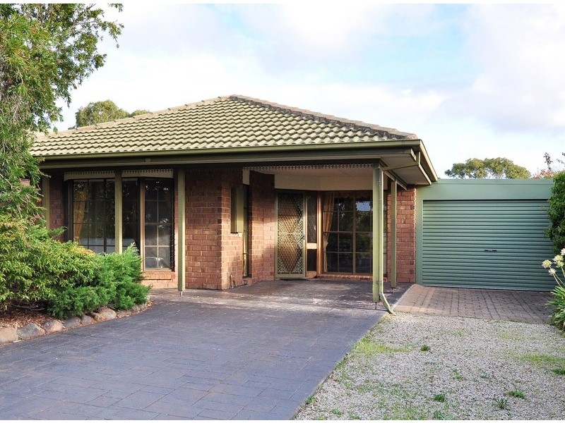 1 / 38 Summerford Road, Aberfoyle Park SA 5159