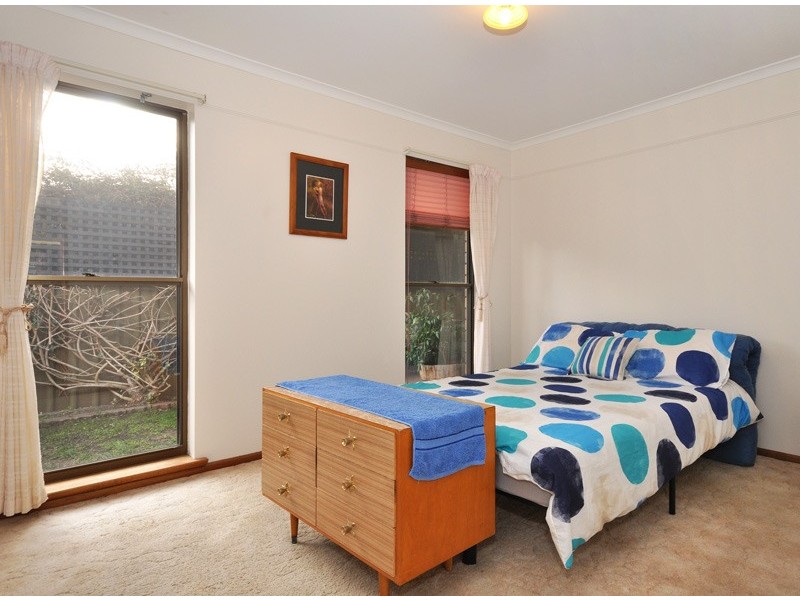 1 / 38 Summerford Road, Aberfoyle Park SA 5159