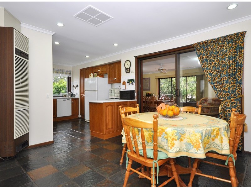 48 Summerford Road, Aberfoyle Park SA 5159