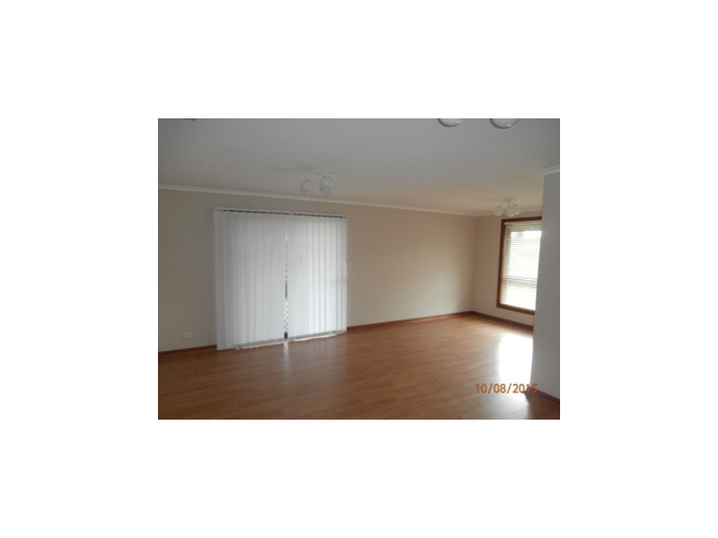 5 Mildara Close, Woodcroft SA 5162