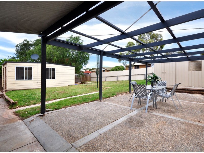 25 Majorca Road, Hackham West SA 5163