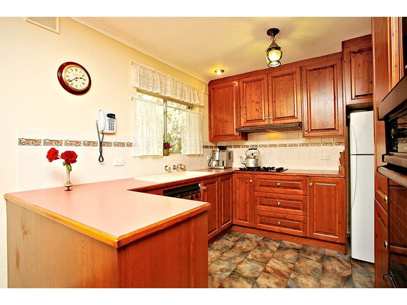 26 Candover Crescent, Huntfield Heights SA 5163