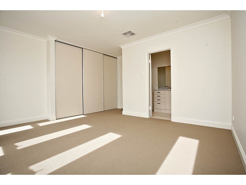 12A Mulga Street, Seacombe Gardens SA 5047