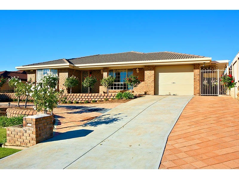 29 Jagger Crescent, Woodcroft SA 5162