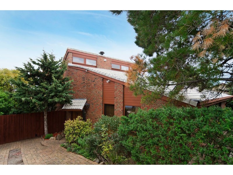 17 Darwendale Street, Huntfield Heights SA 5163