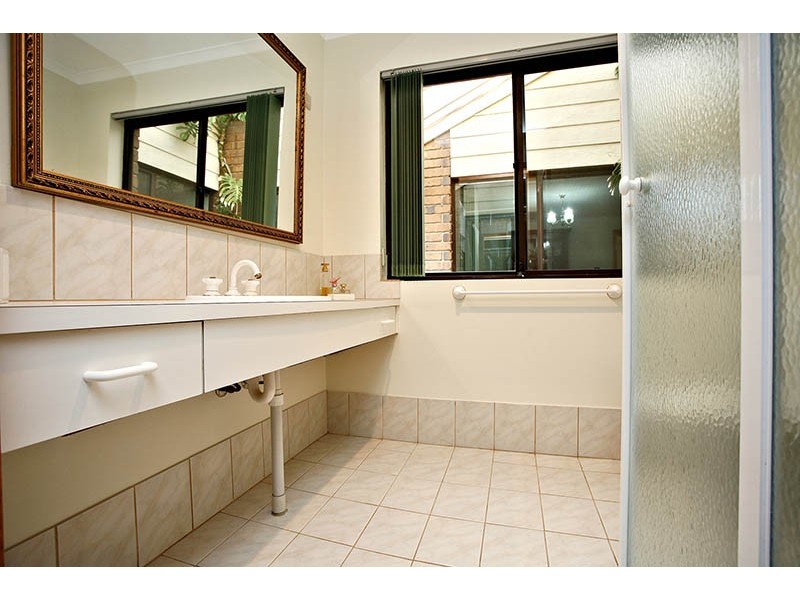 3 Jutland Parade, Woodcroft SA 5162