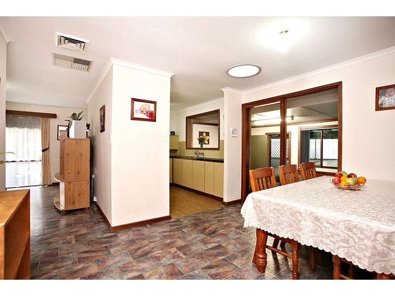 8 Birubi Way, Morphett Vale SA 5162