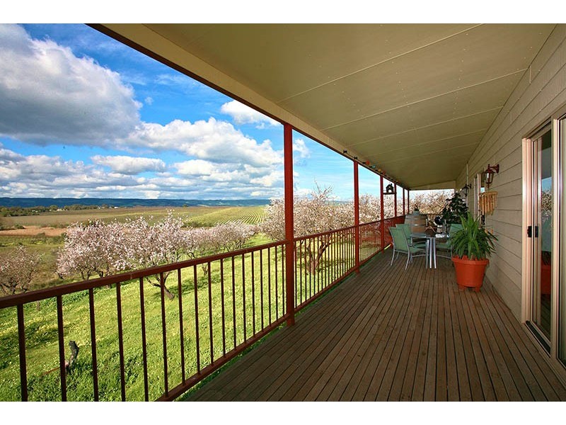 186 Branson Road, Tatachilla SA 5171