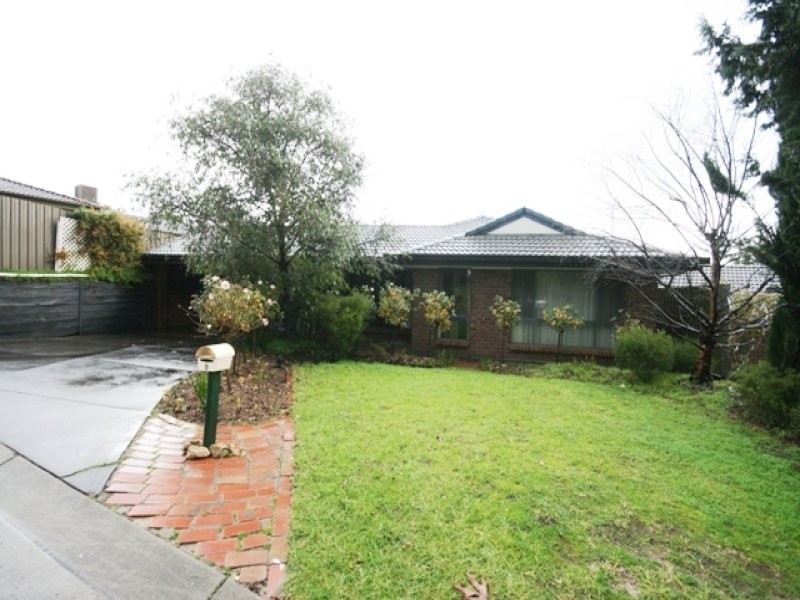 5 Flora Court, Flagstaff Hill SA 5159