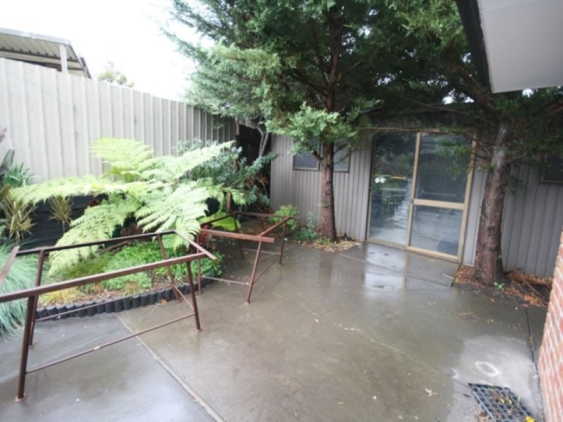 5 Flora Court, Flagstaff Hill SA 5159