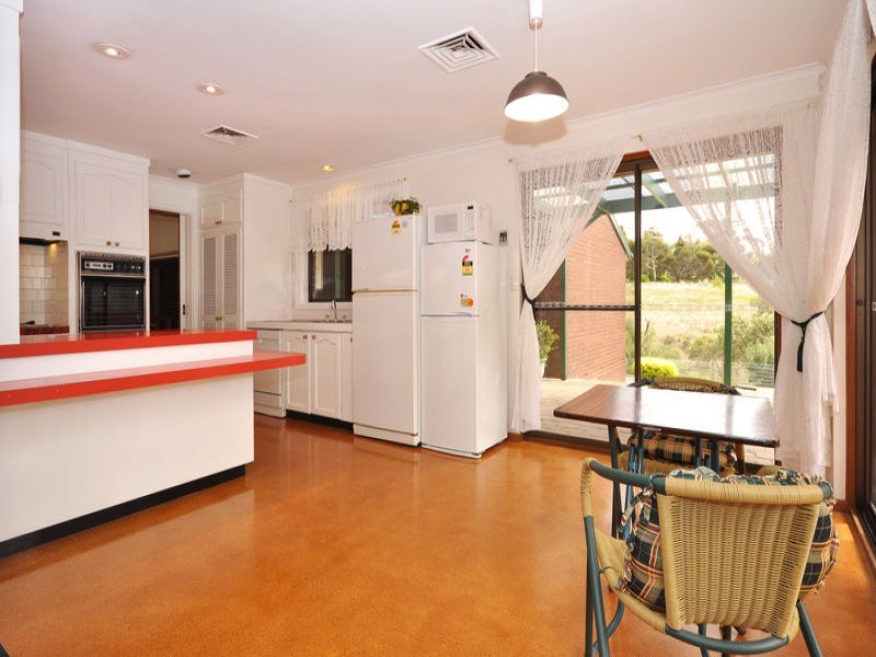 2 Katherine Court, Flagstaff Hill SA 5159