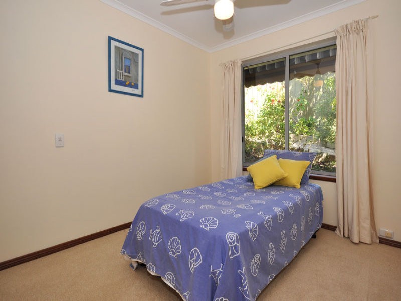 6 Pritchard Court, Flagstaff Hill SA 5159