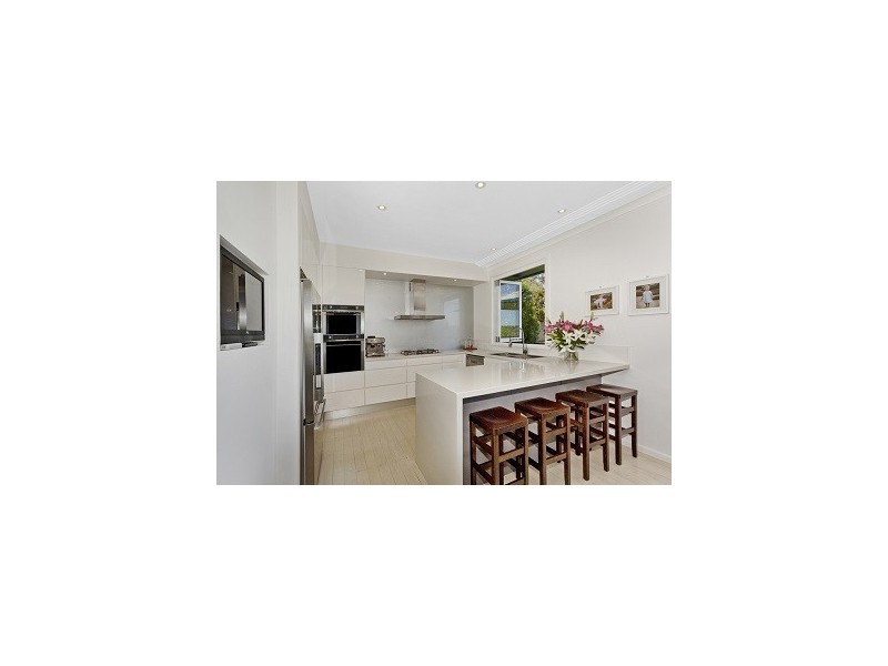 10 Churchill Crescent, Allambie Heights NSW 2100