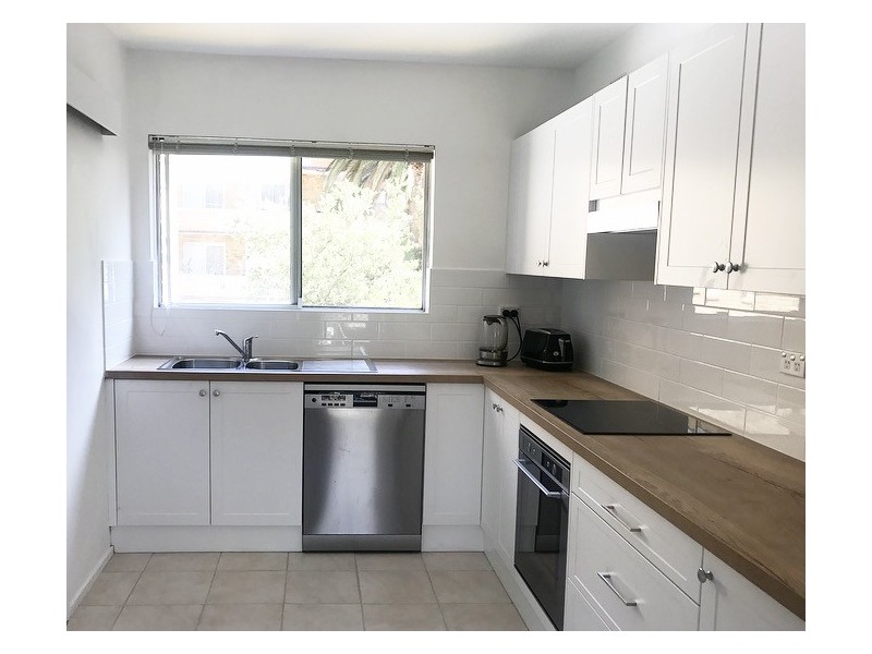 2/10-12 Stuart Street, Collaroy NSW 2097