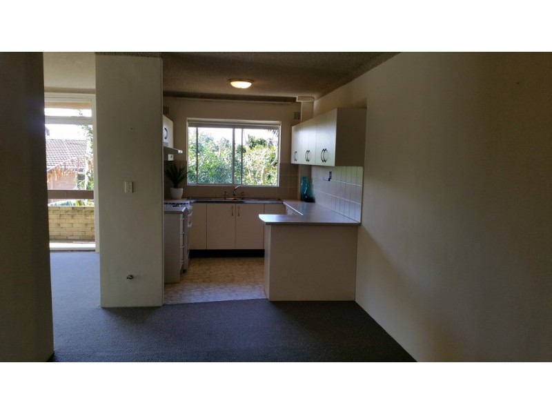 1/37 Park Street, Narrabeen NSW 2101