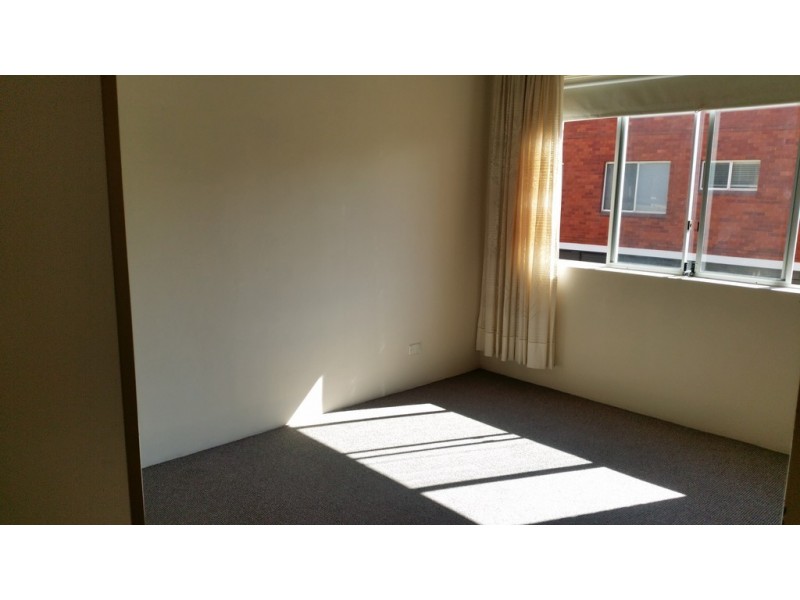 1/37 Park Street, Narrabeen NSW 2101