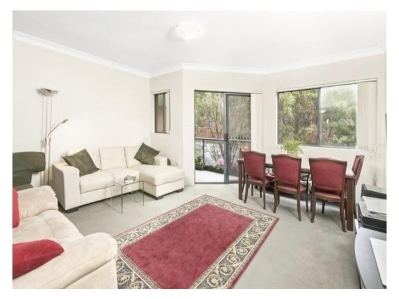 10/2-4 Francis Street, Dee Why NSW 2099