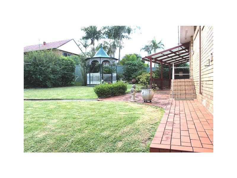 11 Mavor Crescent, Frenchs Forest NSW 2086
