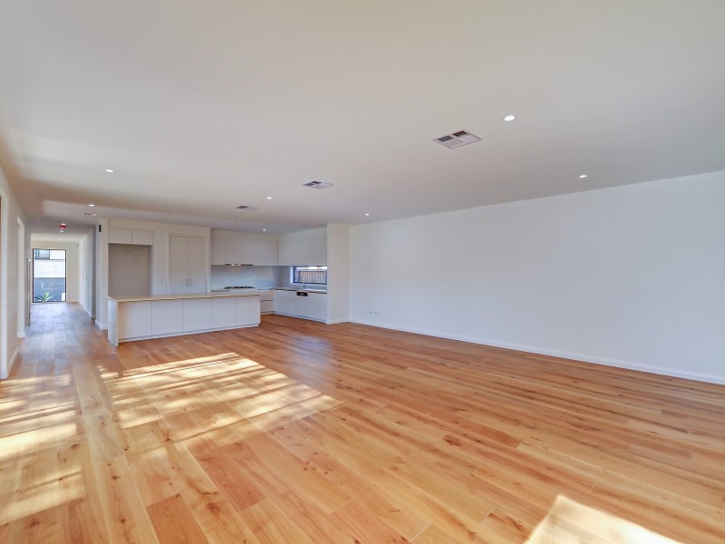 2 Anoushka Place (off Perentie Rd), Belrose NSW 2085